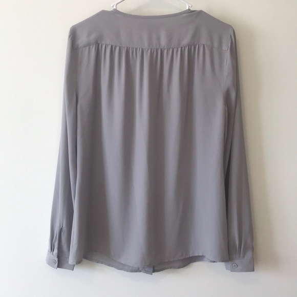 GREY BUTTON DOWN BLOUSE - Picture 4 of 4